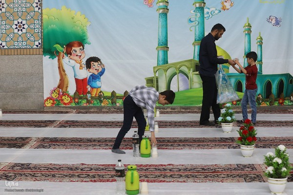 سفره افطاری حرم حضرت معصومه در شب میلاد امام حسن مجتبی(ع)