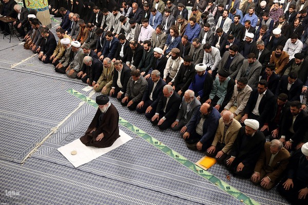 دیدار شاعران