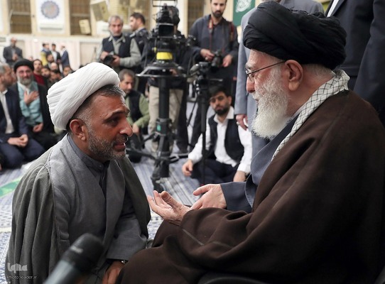 دیدار شاعران