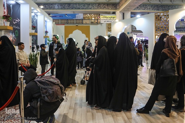 غرفه شورای عالی قرآن شهرداری تهران در نمایشگاه قرآن