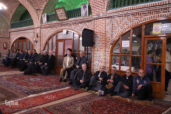 محفل انس با قرآن کریم با حضور قاری مصری در تبریز‎