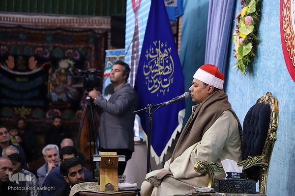 محفل انس با قرآن کریم با حضور قاری مصری در تبریز‎