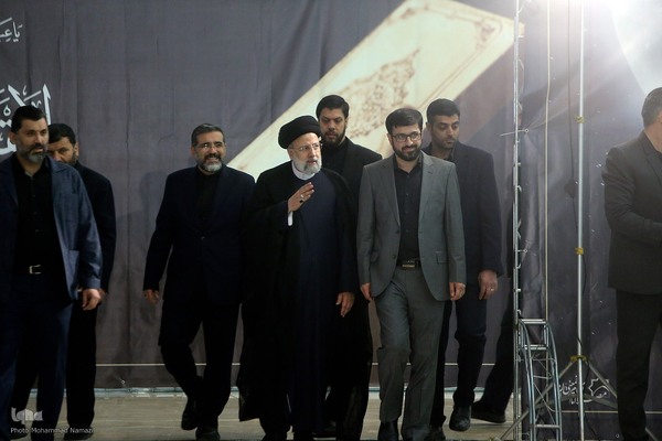 بیست و نهمین آئین تکریم خادمان قرآن کریم