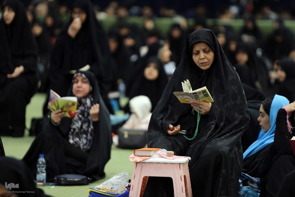 مراسم شب قدر در مصلی تهران