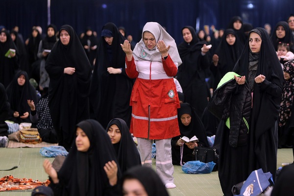 مراسم شب قدر در مصلی تهران