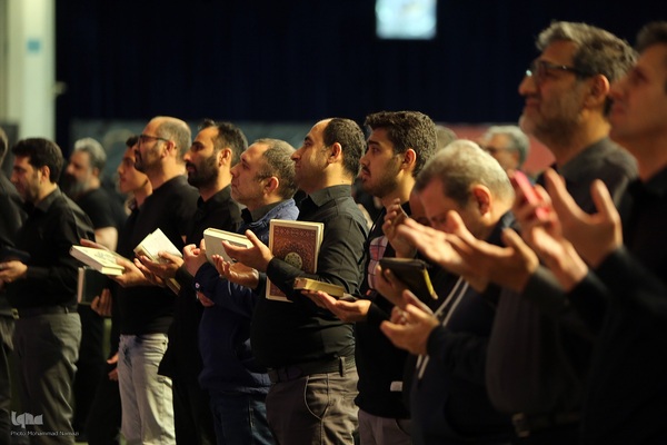 مراسم شب قدر در مصلی تهران