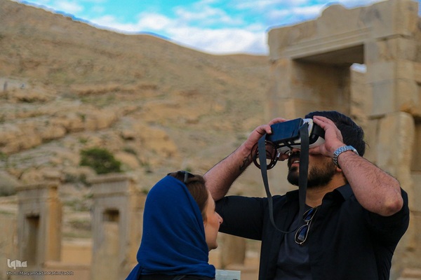 تخت جمشید میزبان مهمانان نورورزی