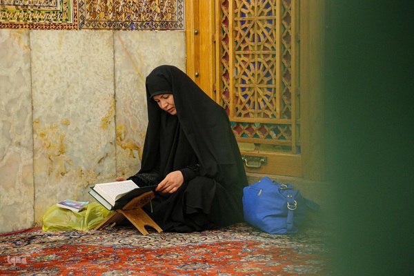 مراسم احیای شب قدر در شاهچراغ