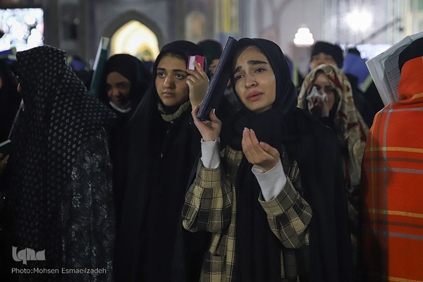 احیای شب ۲۱ رمضان در حرم مطهر رضوی