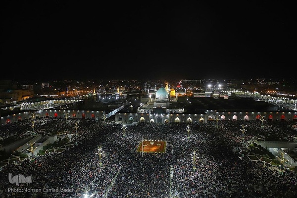 احیای شب ۲۱ رمضان در حرم مطهر رضوی