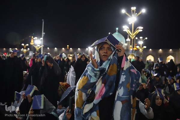 احیای شب ۲۱ رمضان در حرم مطهر رضوی