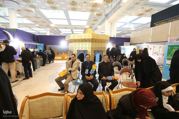 سیزدهمین روز برگزاری نمایشگاه قرآن کریم