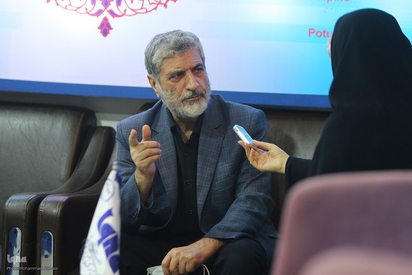 سیزدهمین روز برگزاری نمایشگاه قرآن کریم