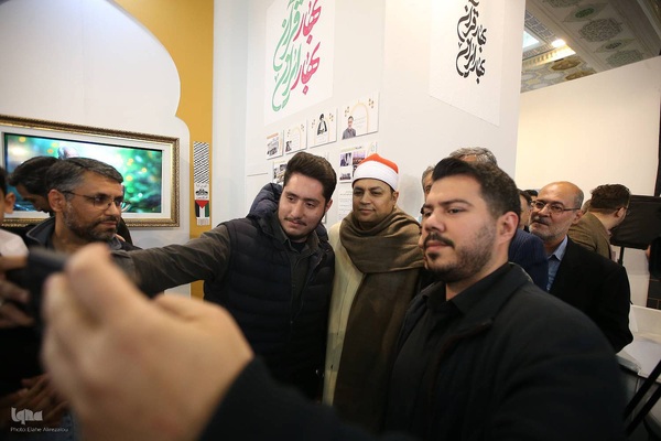 غرفه شورای عالی قرآن شهرداری تهران در آخرین روز نمایشگاه
