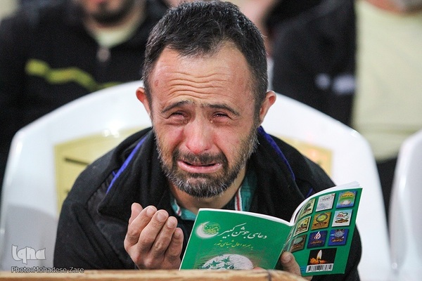 شب قدر در آسایشگاه معلولین شهید بهشتی مشهد