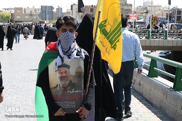 آیین تشییع و خاکسپاری پیکر شهید زاهدی در اصفهان