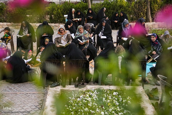 محفل انس با قرآن «نور علی نور»