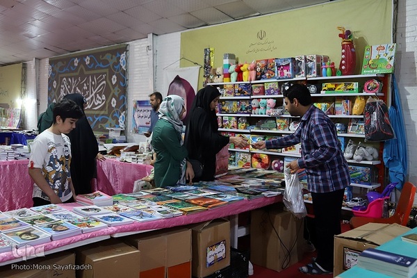 چهارمین روز نمایشگاه قرآن و عترت خوزستان