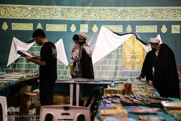 چهارمین روز نمایشگاه قرآن و عترت خوزستان