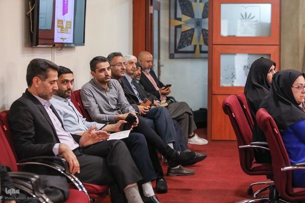 بررسی «مفاتیح الجنان» در نشست صد کتاب ماندگار قرن