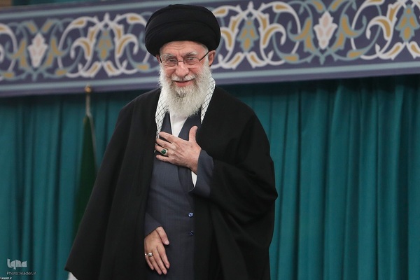 دیدار رمضانی دانشجویان با رهبر انقلاب