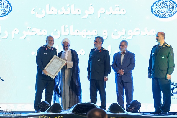 محفل انس با قرآن و دومین جشنواره قرآنی نور سپاه