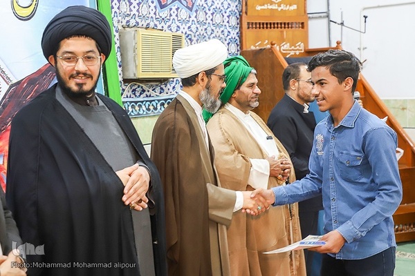 جزءخوانی قرآن در مسجد امام موسی کاظم(ع) کارون