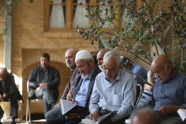 جزء خوانی قرآن کریم در خانه موزه شهید مدرس