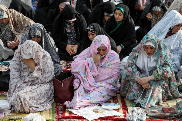 نماز عید سعید فطر در حرم حضرت عبدالعظیم(ع)