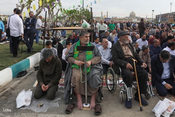 نماز عید سعید فطر در حرم حضرت عبدالعظیم(ع)