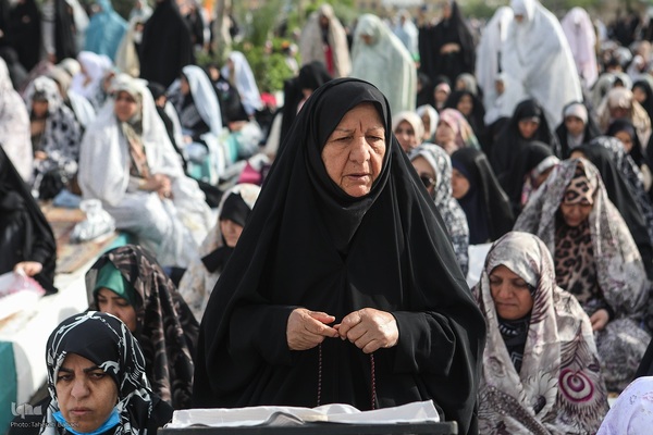 نماز عید سعید فطر در حرم حضرت عبدالعظیم(ع)