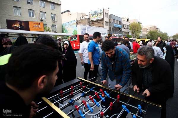 حواشی نماز بندگی و همبستگی عید فطر در تهران