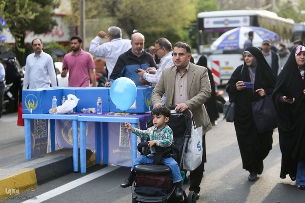 حواشی نماز بندگی و همبستگی عید فطر در تهران