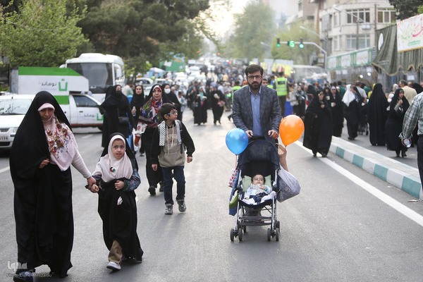 حواشی نماز بندگی و همبستگی عید فطر در تهران