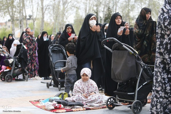 حواشی نماز بندگی و همبستگی عید فطر در تهران