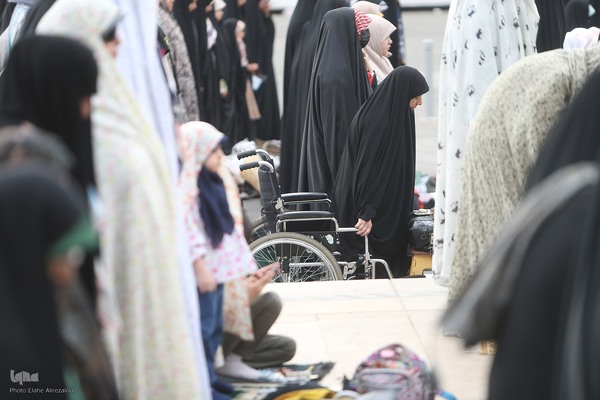 حواشی نماز بندگی و همبستگی عید فطر در تهران