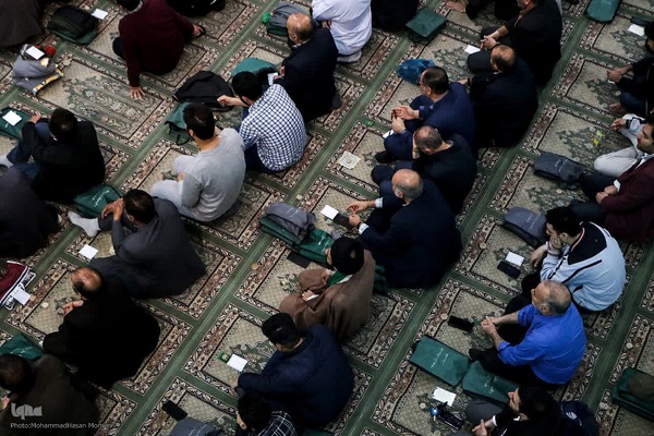 نماز عید فطر در همدان‎
