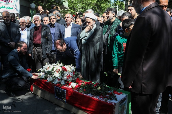 مراسم تشییع و تدفین پیکر مرحوم مغفور حاج ولی‌الله پوراحمدی