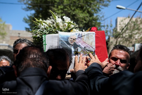 مراسم تشییع و تدفین پیکر مرحوم مغفور حاج ولی‌الله پوراحمدی