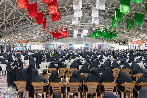 مراسم هفتمین روز شهادت سردار زاهدی در اصفهان