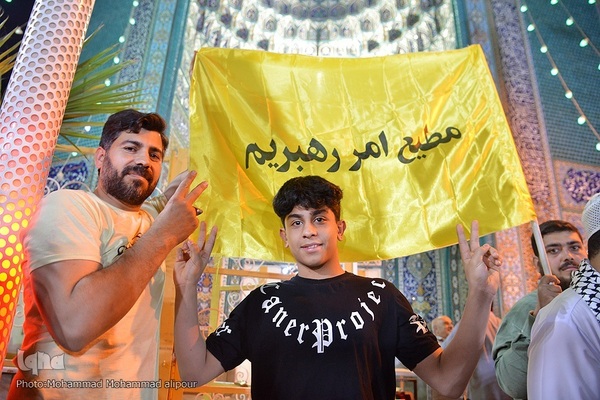 حمایت مردم اهواز از حمله موشکی و پهپادی به رژیم صهیونیستی