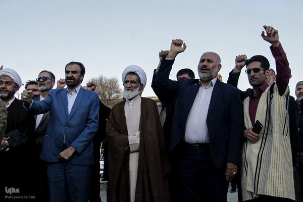 حمایت مردم شهرکرد از حمله موشکی و پهپادی به رژیم صهیونیستی