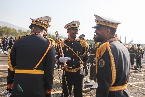 مراسم گرامیداشت روز ارتش جمهوری اسلامی ایران