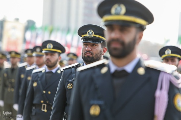 مراسم گرامیداشت روز ارتش جمهوری اسلامی ایران