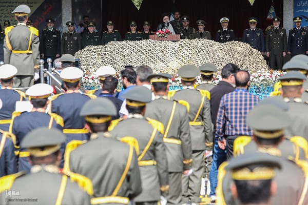 مراسم گرامیداشت روز ارتش جمهوری اسلامی ایران