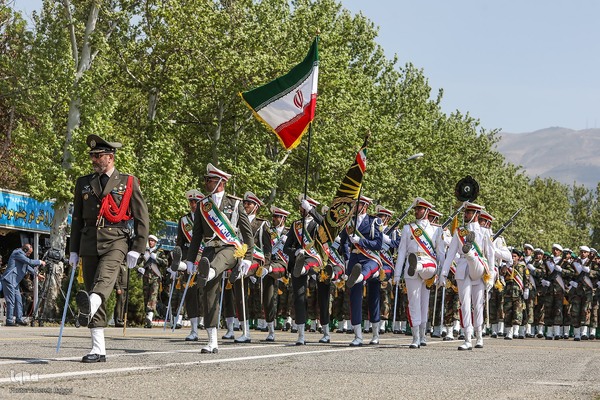 مراسم گرامیداشت روز ارتش جمهوری اسلامی ایران