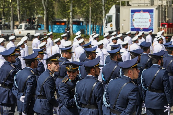 مراسم گرامیداشت روز ارتش جمهوری اسلامی ایران