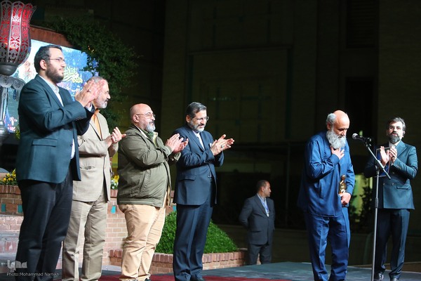 اختتامیه دهمین دوره هفته هنر انقلاب اسلامی