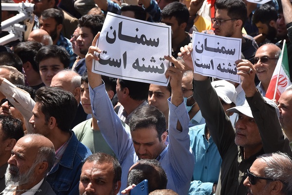 استقبال پرشور مردم سمنان از رئیس جمهور