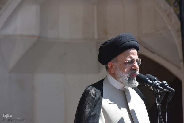 استقبال پرشور مردم سمنان از رئیس جمهور